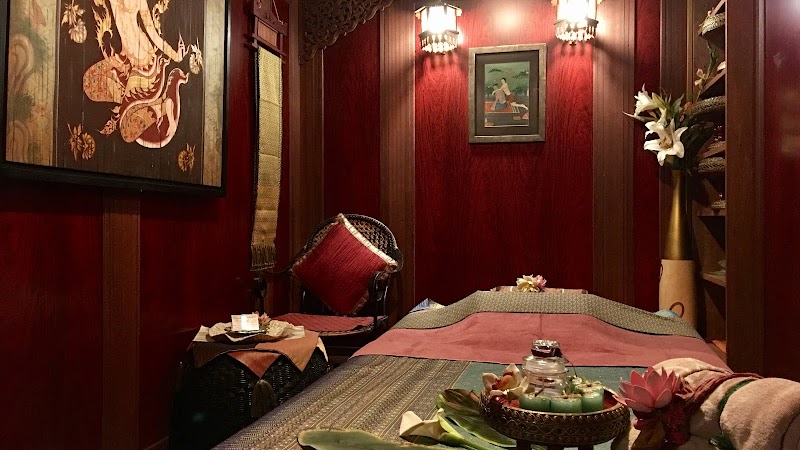 king sukhothai キングスコータイ タイ古式マッサージ 外観