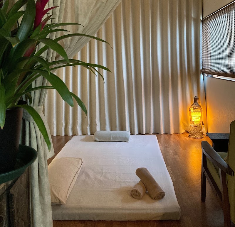 【Amanam green】 Thai Traditional Massage ＆Singing Bowl（タイ古式マッサージとシンギングボウル アマナムグリーン） タイ古式マッサージ 外観