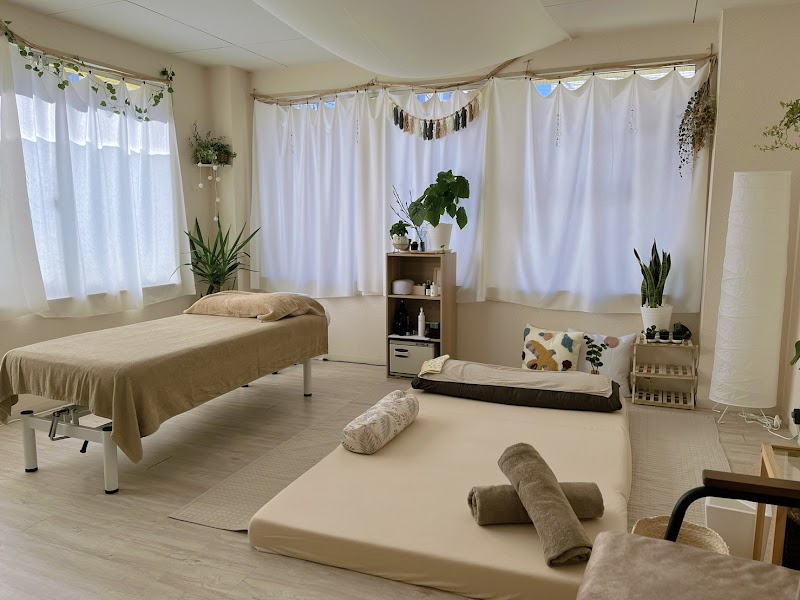 2選目：～タイ式マッサージ＆ゆらぎのリラクゼーション～ねはん