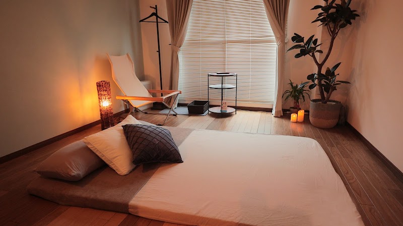 ふらっと タイと足つぼと タイ古式マッサージ 外観