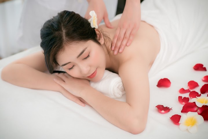 高興リラックス空間 新宿東口店 Joyful Massage Spa Shinjuku East