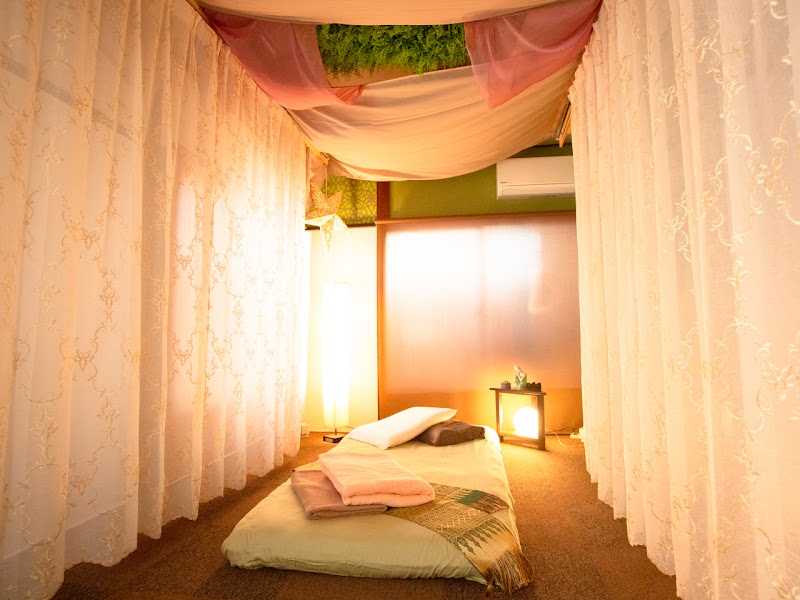 横浜/トークセン/女性専用 【タイ式ケア実がるや】