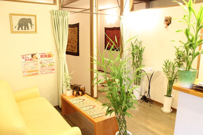 シーロム整体院 尼崎駅前店